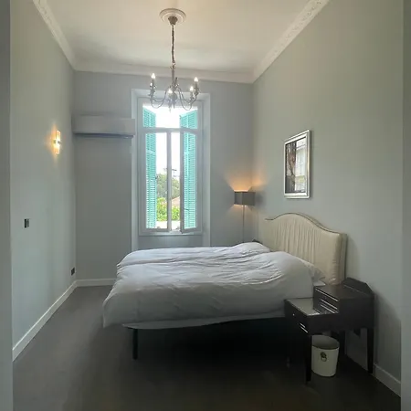Luxury 2-floor Flat Minutes Walk To Croisette And Center Apartman Cannes