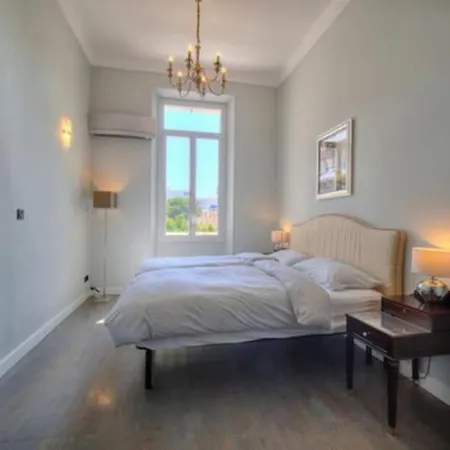 Luxury 2-floor Flat Minutes Walk To Croisette And Center *