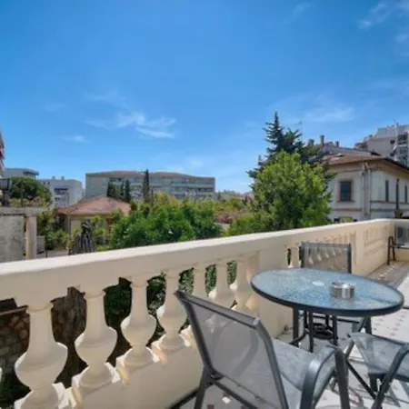 Luxury 2-floor Flat Minutes Walk To Croisette And Center アパート カンヌ