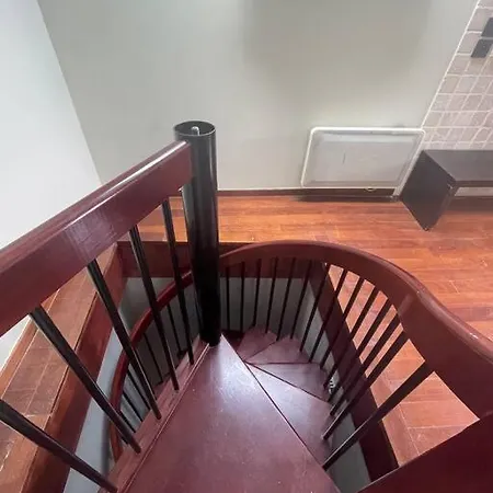 Luxury 2-floor Flat Apartment *