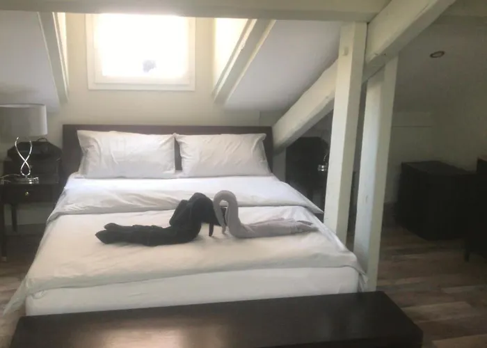 Lägenhet Luxury 2-floor Flat Minutes Walk To Croisette And Center